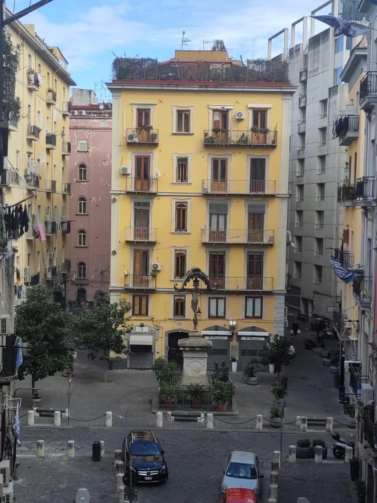 Staicca Couette-café Naples